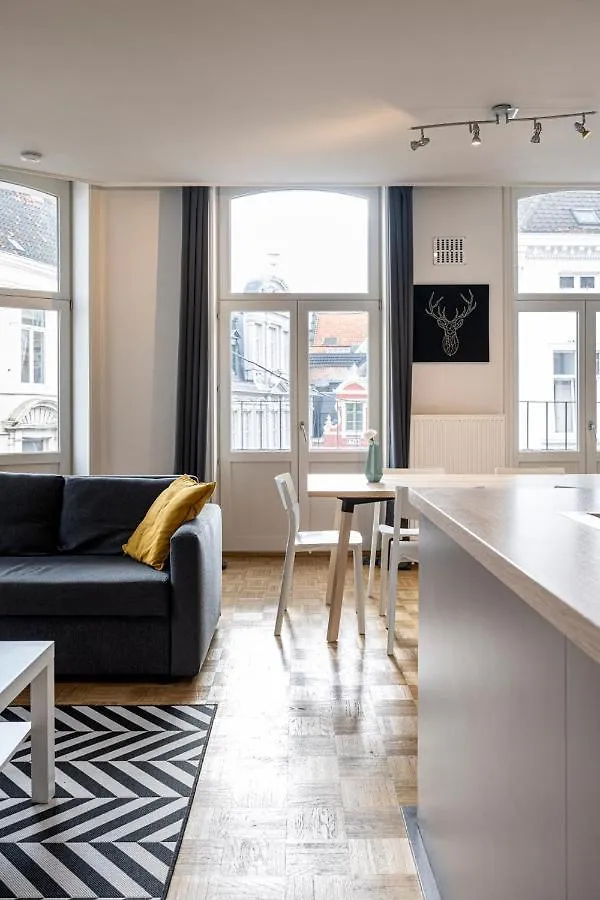 Smartflats - Central Ghent Apartment