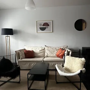 202 Apartamento