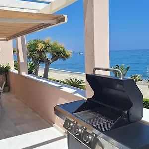 https://beach-view-playa-del-moral.es-andalucia.com