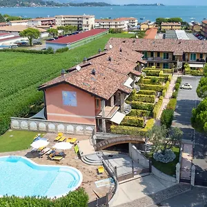 Di Garda A 300m - House In Manerba , Manerba del Garda Italy